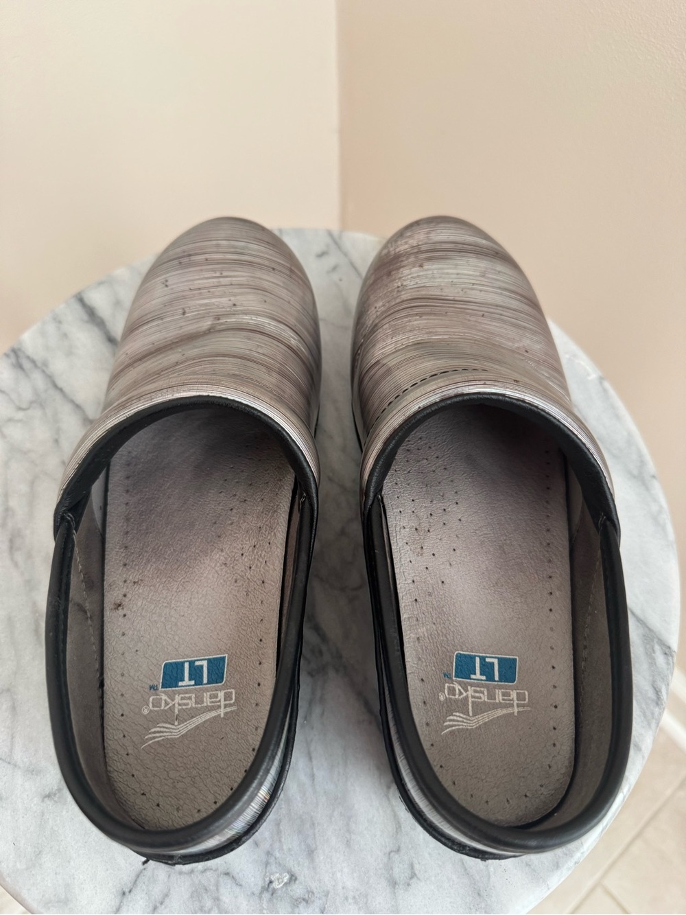 Dansko Professional LT Pro Prism Metallic Leather Slip On Clogs Size 9 US 39 EU - Picture 5 of 7